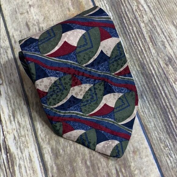 Ereemo vintage Italian Silk tie - Picture 1 of 3